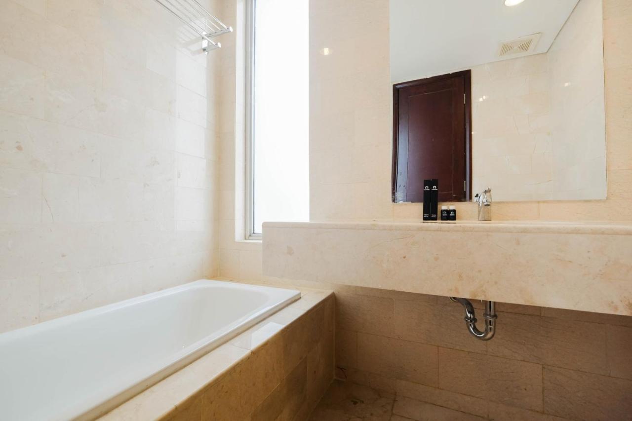 Apartment Spacious 2br At Empyreal The Epicentrum Kuningan By Travelio Jakarta